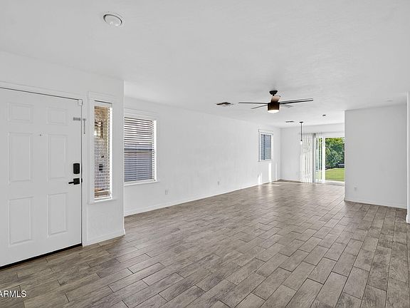 5th image of 135 W ANGUS Road