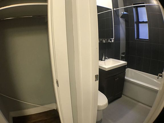 3rd image of 398 E 18th St APT A1
