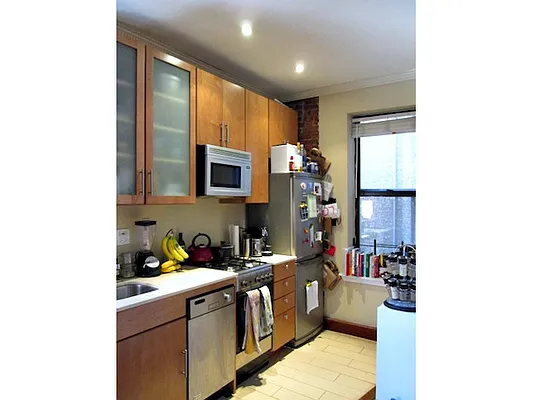Rented by Mirador Real Estate | media 10