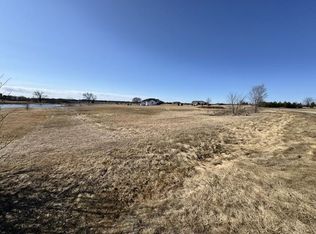 Bluebird Xing #21, Omro, WI 54963