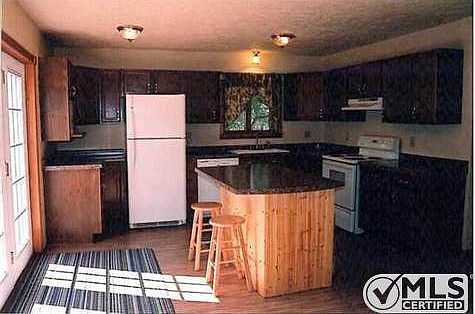 2nd image of 506 26th St