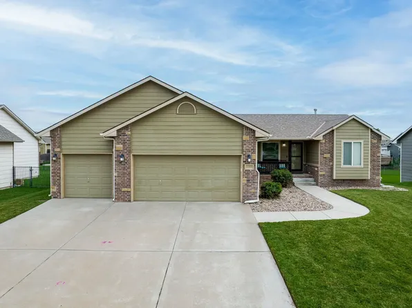 2208 E Sunset St, Goddard, KS 67052