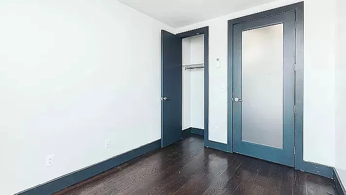 Rented by Brooklyn Group | media 7