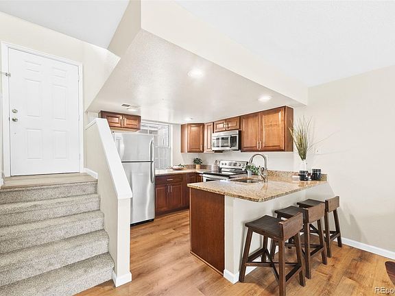 4th image of 9433 Lou Drive