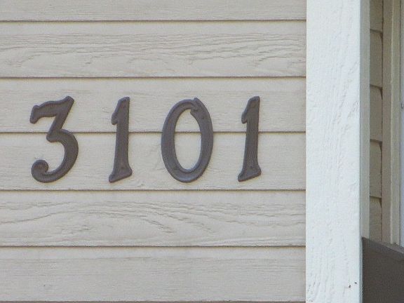 5th image of 3101 Canberra Ct