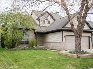 5523 High Ridge Dr, Ypsilanti, MI 48197
