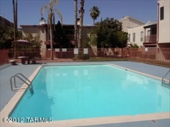 1600 N Wilmot Rd, Tucson, AZ 85712