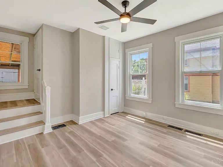 1646 King Ave — Photo 26