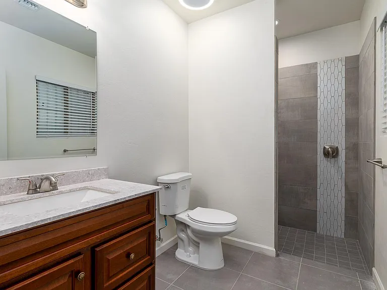 1119 E Fort Lowell Rd — Photo 6