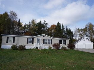 49 Twining Ln, Winterport, ME 04496