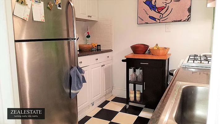 Rented by ZealEstate Group Inc | media 23