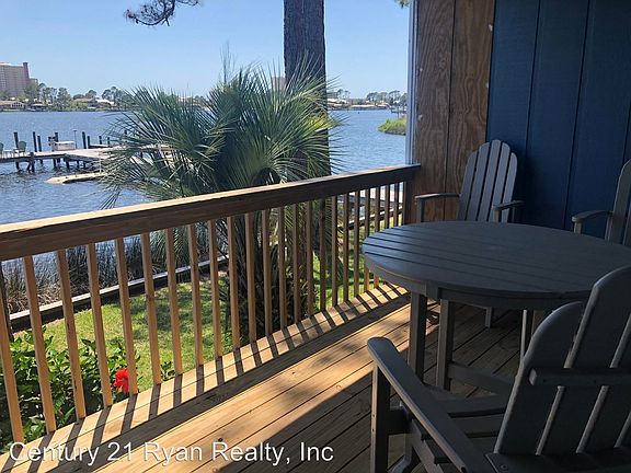 3rd image of 6909 N Lagoon Dr #3B