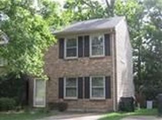 1540 Deer Lake Dr, Lexington, KY