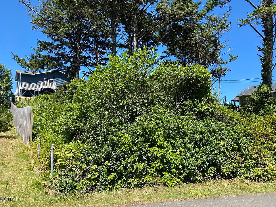 1st image of 2300 NW Jetty Ave #5400