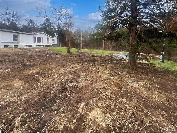 5th image of 401 Hill Side Rd