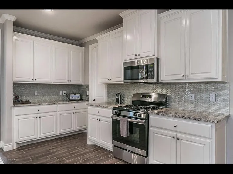 7403 Nick St — Photo 10