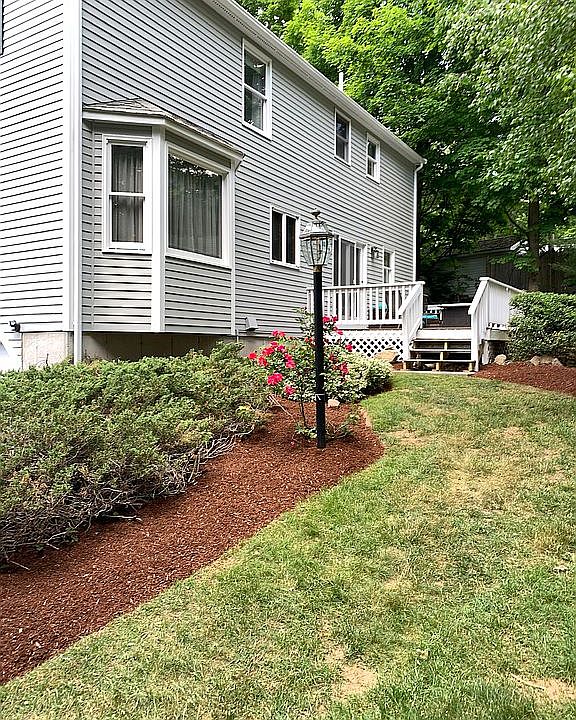 2nd image of 3 Sandy Hill Rd