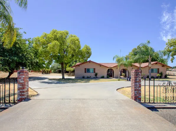 2540 E Childs Ave, Merced, CA 95341