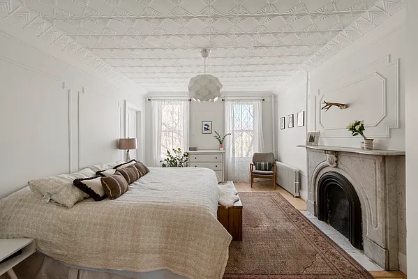 Sold by SERHANT. | media 11