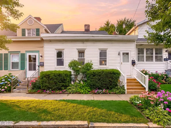 21 Moore Street, Albany, NY 12202