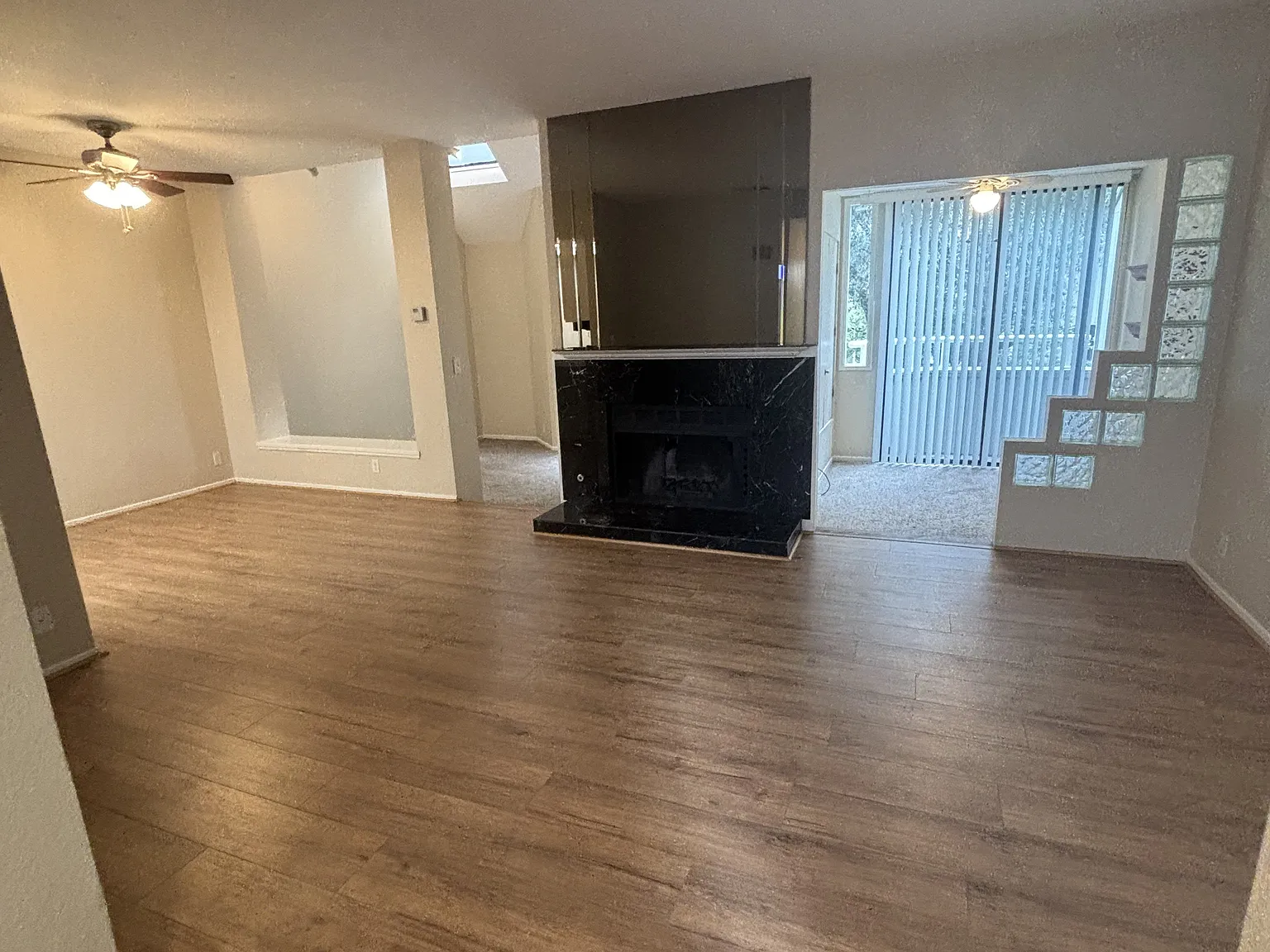 1 bed, 900 sqft, $3,000 — Photo 3