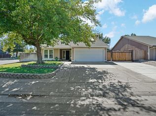 8588 Villaview Dr, Citrus Heights, CA 95621