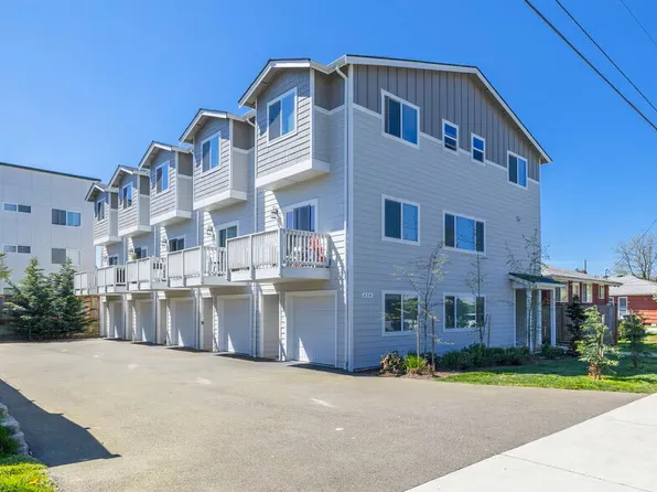 234 S 70th St #1, Tacoma, WA 98408