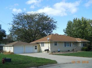 1007 S Nebraska St, Madison, NE 68748