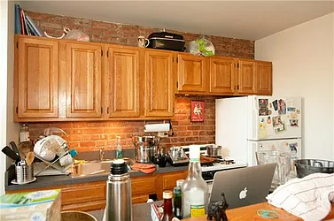 Rented by R New York