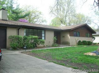 47 Pinehurst Dr, Springfield, IL 62704