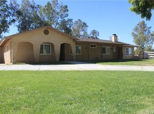 30321 Delise Dr, Hemet, CA 92543