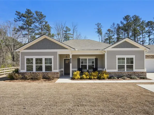 3891 Shelleydale Dr, Powder Springs, GA 30127