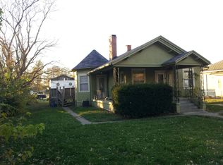 12904 8th St, Grandview, MO 64030