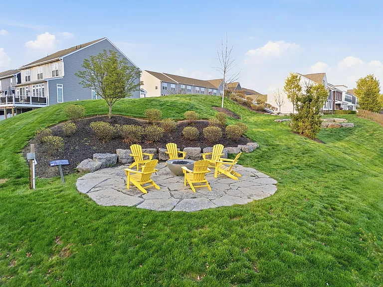 227 Oliver Way — Photo 38