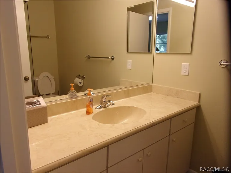 1821 Kimberly Ln — Photo 15