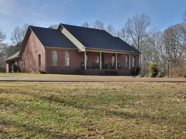 351 Gardiner Rd, Dresden, TN 38225
