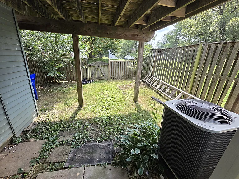 8237 Styers Ct — Photo 21