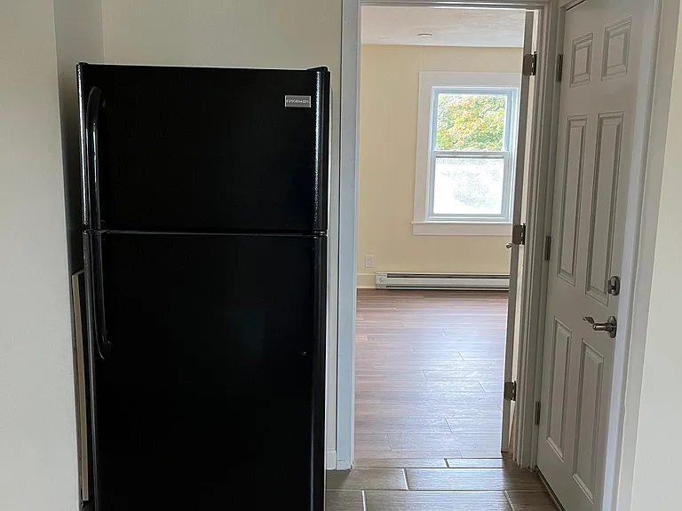 96 Winslow St #3 — Photo 8