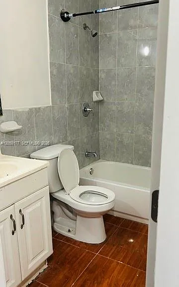 4160 NW 21st St #242-B — Photo 10