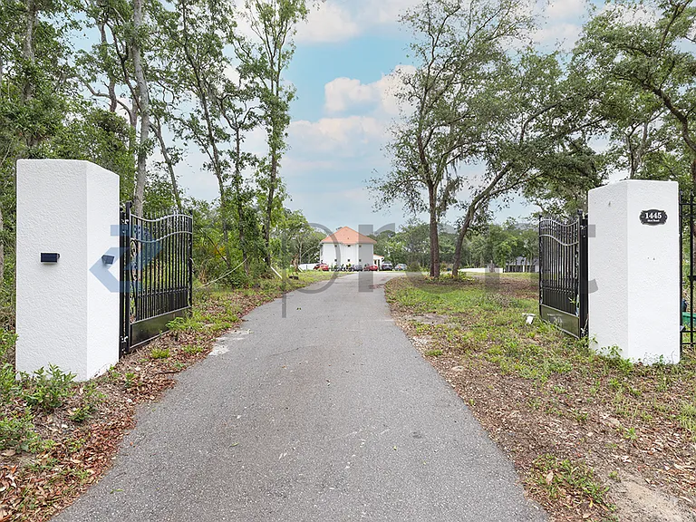 1445 Bird Rd — Photo 3