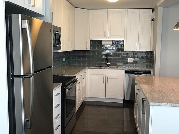5th image of 3550 N Lake Shore Dr APT 1721