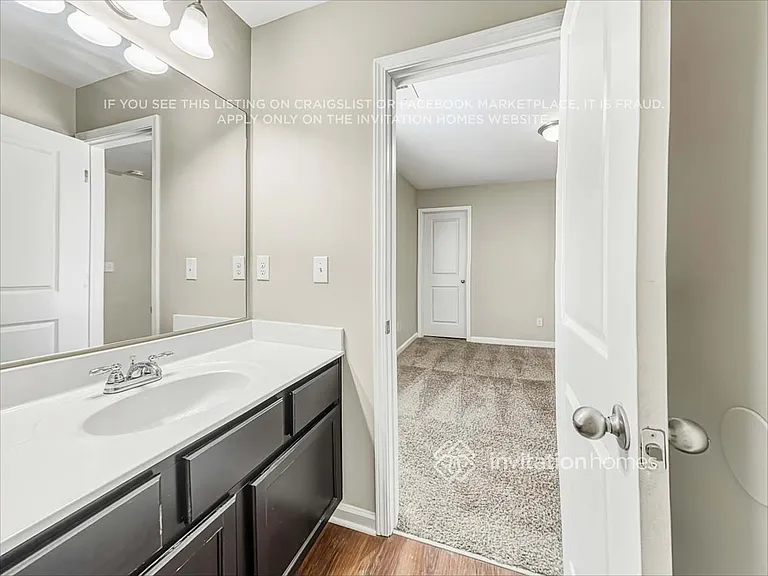 657 Armitage Way — Photo 29