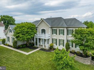 42476 Lennox Ct, Chantilly, VA 20152