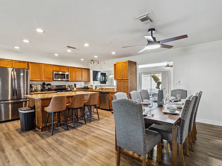 2911 N Granite Reef Rd — Photo 49