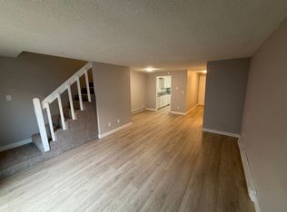 472 E Ellendale Ave APT 03, Dallas, OR 97338