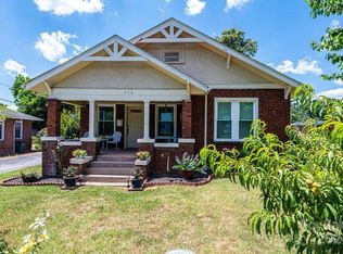 914 1st Ave S, Conover, NC 28613