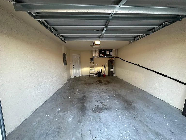 706 SE 4th Ter — Photo 12