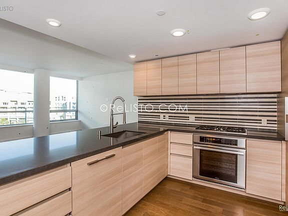 4th image of 708 Long Bridge St APT 512