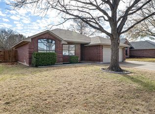 1513 Berry Patch Ln, Granbury, TX 76048