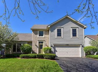 1328 Farmstead Ln, Bolingbrook, IL 60490